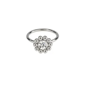 Lumoava Daisy - sormus kirkkaalla kivellä L52228130000